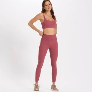 Brand new!! Vuori leggings size S